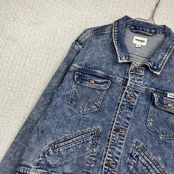 Y2K Wrangler Blue Denim Jean Jacket Women’s XL Trucker Distressed Pockets - Picture 3 of 14
